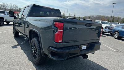 2025 Chevrolet Silverado 2500 Crew Cab 4x4 Pickup for sale #T252518 - photo 2