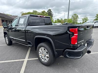2025 Chevrolet Silverado 2500 Crew Cab 4x4 Pickup for sale #T252694 - photo 2
