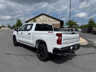 2025 Chevrolet Silverado 1500 Crew Cab 4x4 Pickup for sale #T252819 - photo 2
