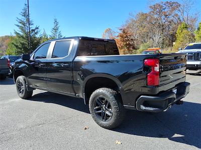 2023 Chevrolet Silverado 1500 Crew Cab 4WD Pickup for sale #T252845A - photo 2