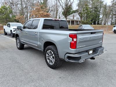 Used 2025 Chevrolet Silverado 1500 - photo 1