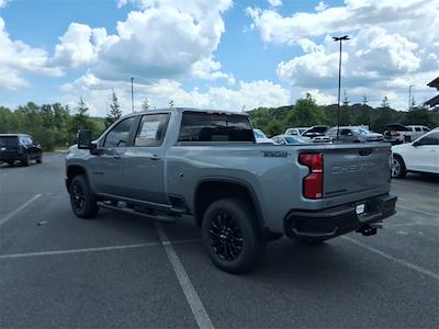 2025 Chevrolet Silverado 2500 Crew Cab 4x4 Pickup for sale #T252862 - photo 2