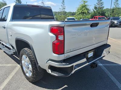 2022 Chevrolet Silverado 2500 Crew Cab 4x4 Pickup for sale #T252894A - photo 2
