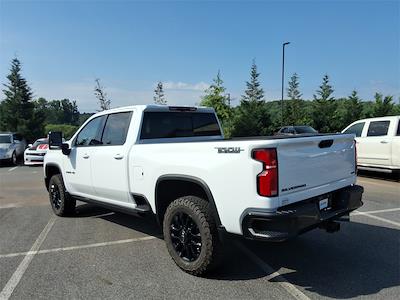2025 Chevrolet Silverado 2500 Crew Cab 4x4 Pickup for sale #T252912 - photo 2