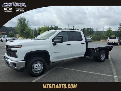 New 2025 Chevrolet Silverado 3500 Work Truck Crew Cab 4x4 Flatbed Truck for sale #T252917 - photo 1