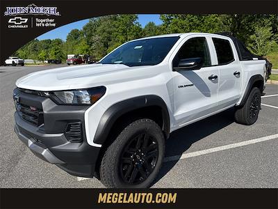 New 2025 Chevrolet Colorado Trail Boss Crew Cab 4x4 Pickup for sale #T254035 - photo 1