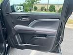 2025 Chevrolet Colorado Crew Cab 4x4 Pickup for sale #T254075 - photo 23