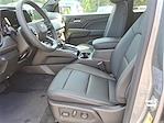 New 2025 Chevrolet Colorado LT Crew Cab 4WD Pickup for sale #T254108 - photo 21
