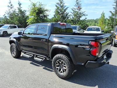 2025 Chevrolet Colorado Crew Cab 4x4 Pickup for sale #T254110 - photo 2