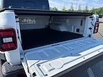 2020 Jeep Gladiator Crew Cab 4x4 Pickup for sale #T256131A - photo 23