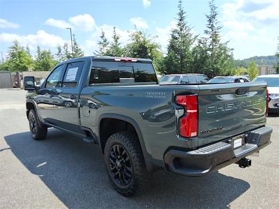 New 2026 Chevrolet Silverado 2500 LTZ Crew Cab 4x4 Pickup for sale #T262014 - photo 2