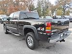 2005 GMC Sierra 2500 Crew Cab 4WD Pickup for sale #T262117A - photo 2