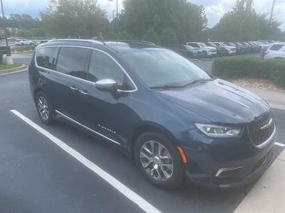 2022 Chrysler Pacifica FWD Minivan for sale #T263022A - photo 2