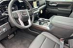New 2025 GMC Sierra 1500 SLT Crew Cab 4WD Pickup for sale #25T700 - photo 8
