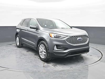 Used 2024 Ford Edge - photo 1