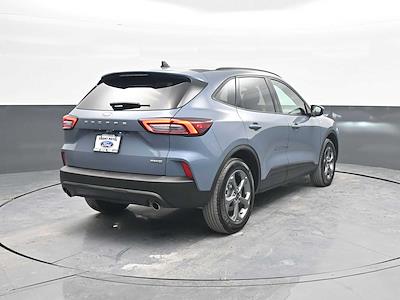 Used 2025 Ford Escape - photo 1