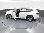 2025 Volkswagen Atlas AWD SUV for sale #FB5336 - photo 32