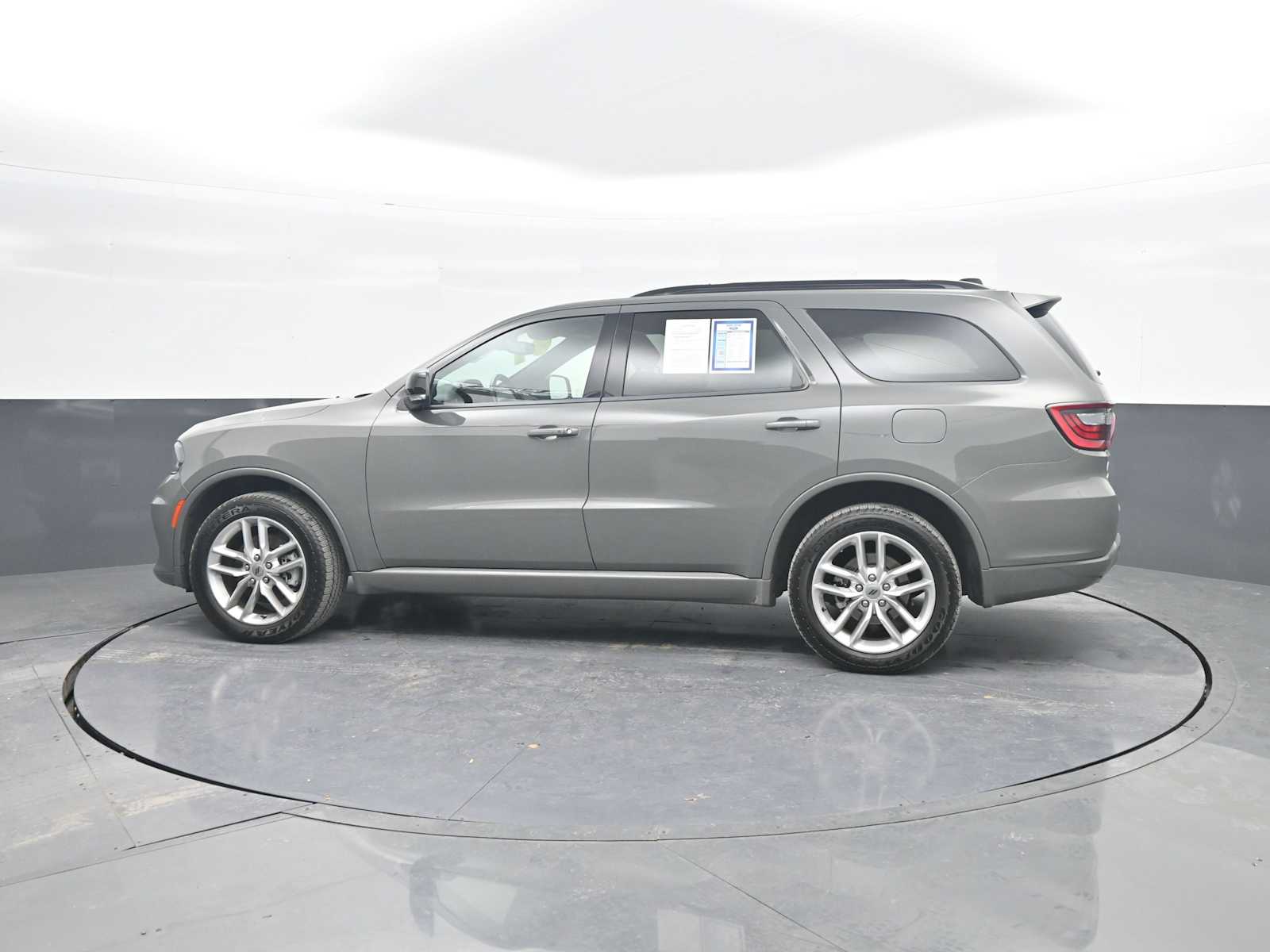 Used 2023 Dodge Durango - photo 7