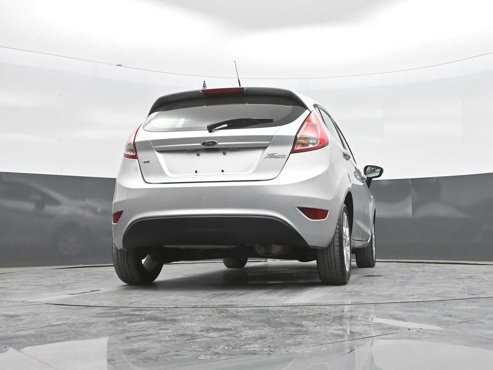 Used 2016 Ford Fiesta - photo 39