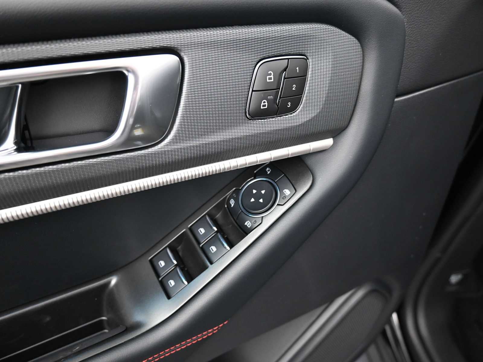 New 2026 Ford Explorer - photo 24