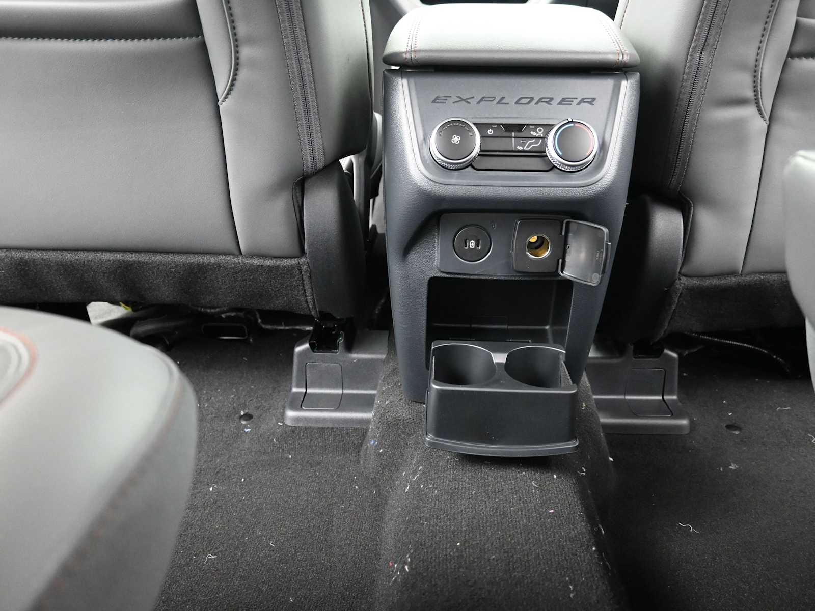 New 2026 Ford Explorer - photo 16