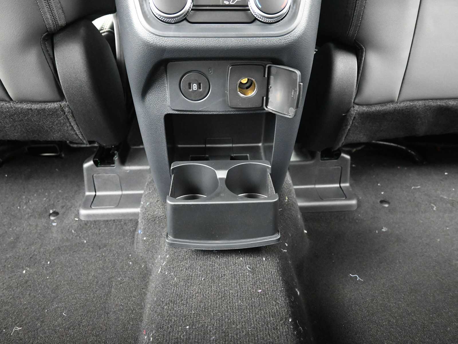 New 2026 Ford Explorer - photo 17