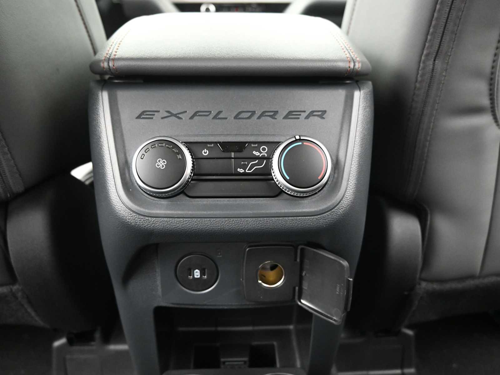 New 2026 Ford Explorer - photo 18