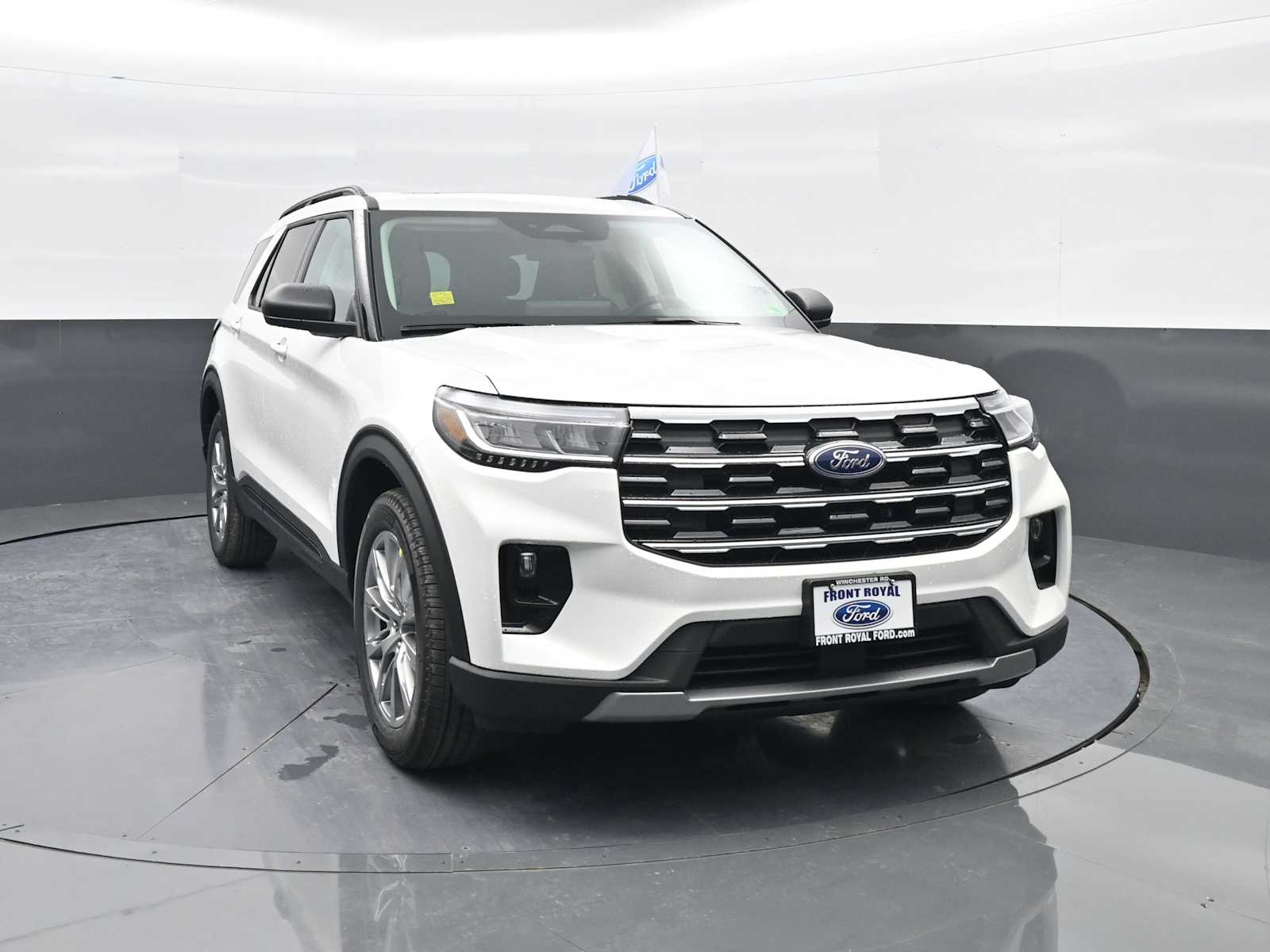 New 2026 Ford Explorer - photo 5
