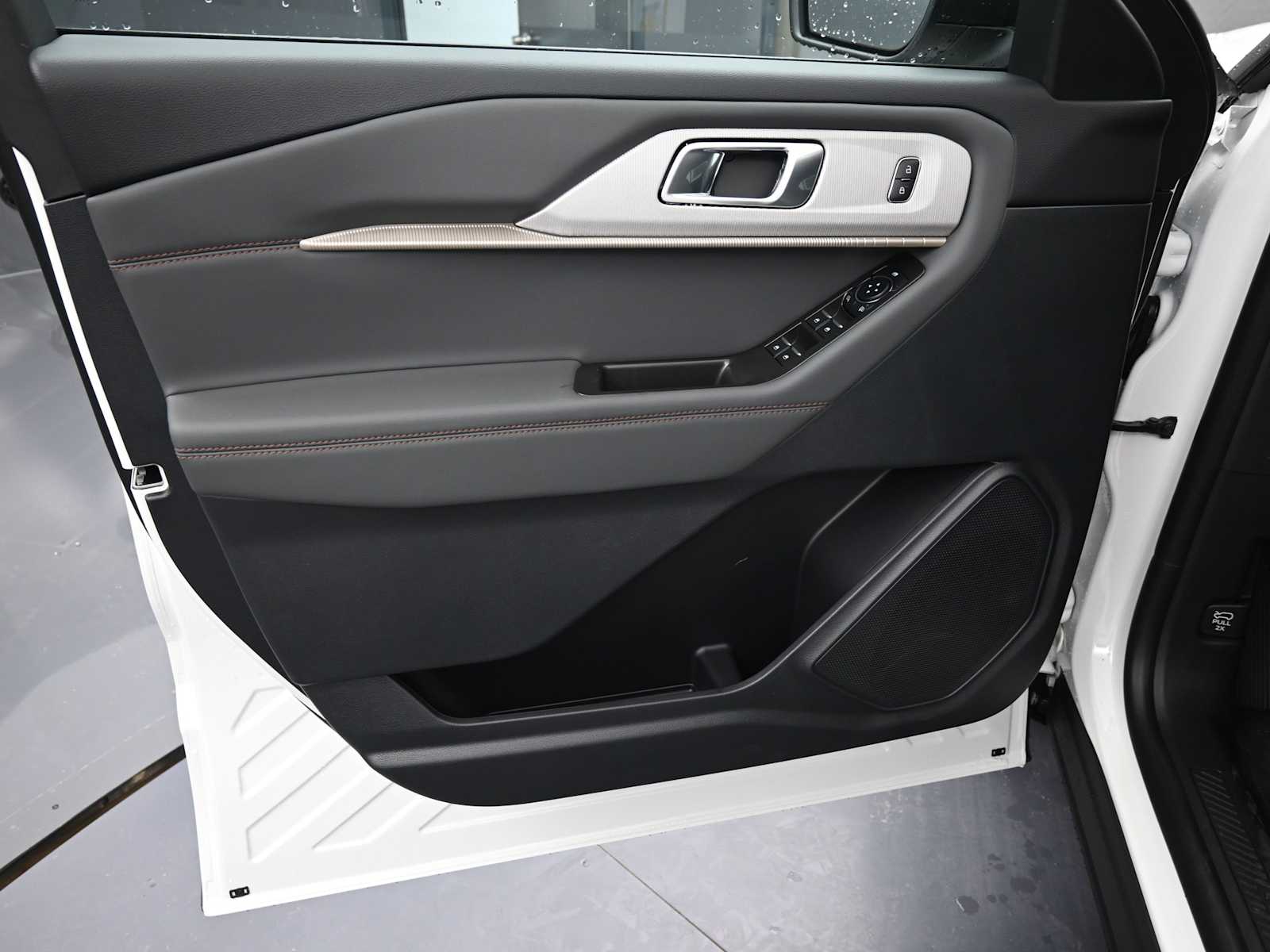 New 2026 Ford Explorer - photo 22