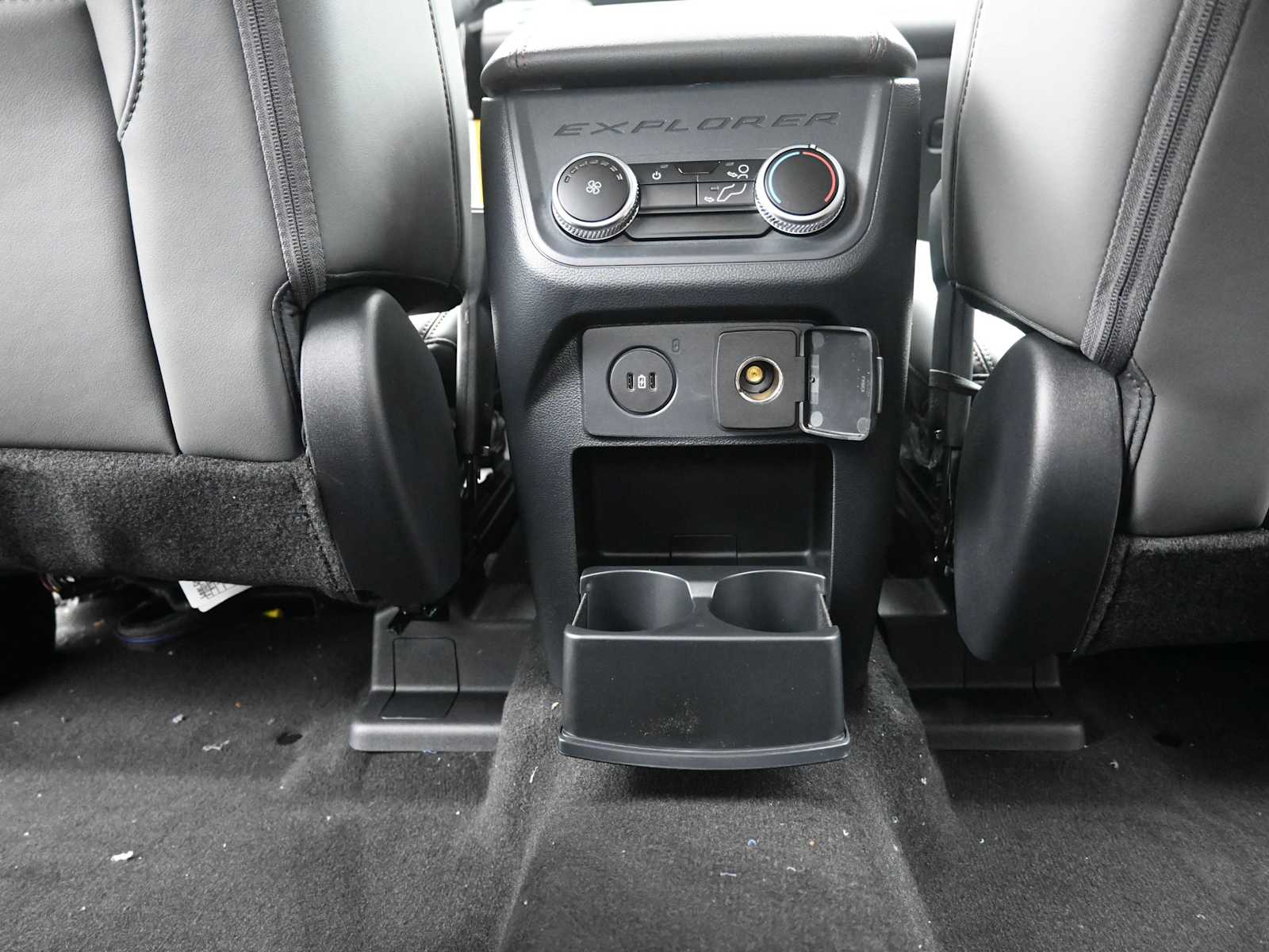 New 2026 Ford Explorer - photo 15