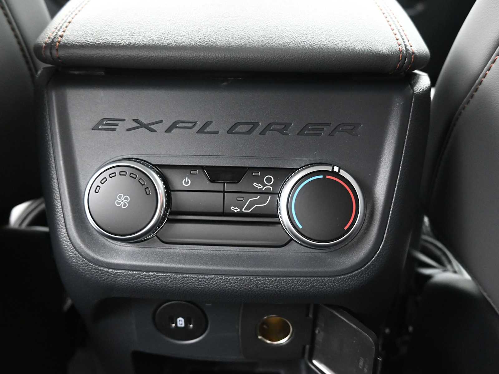 New 2026 Ford Explorer - photo 16