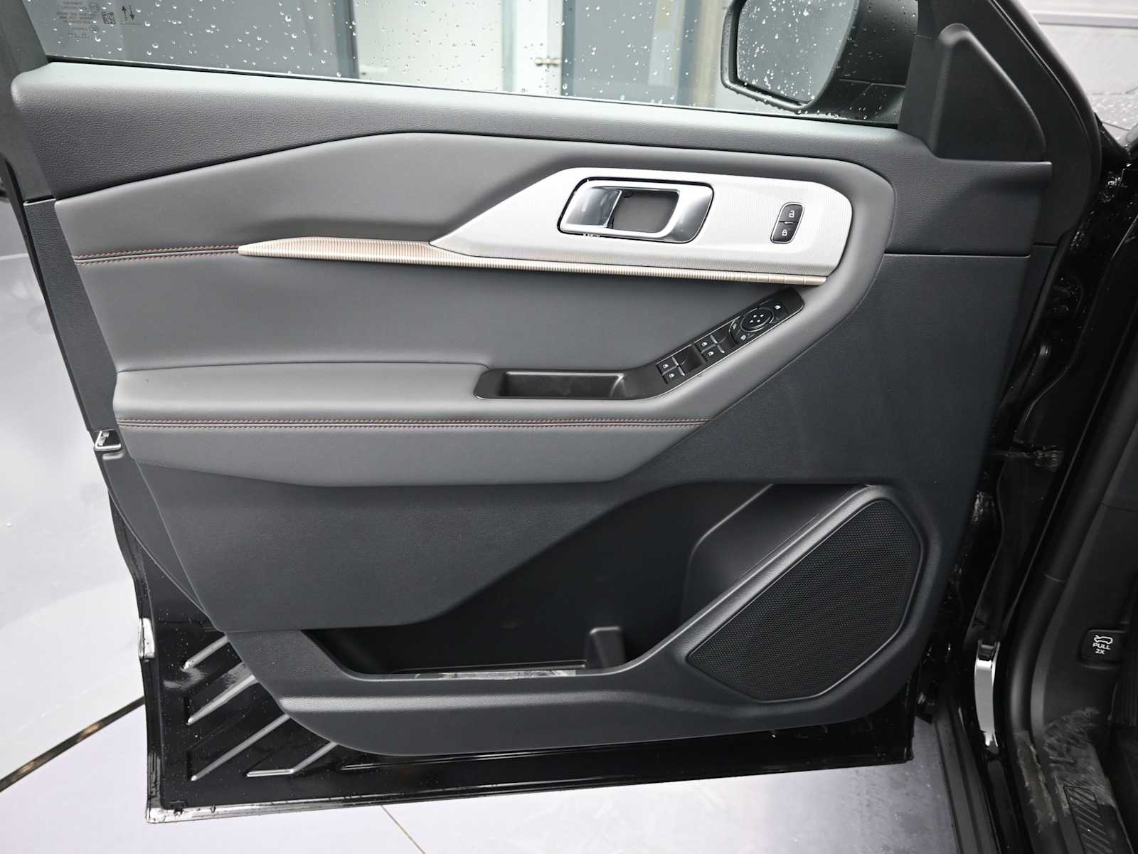New 2026 Ford Explorer - photo 27