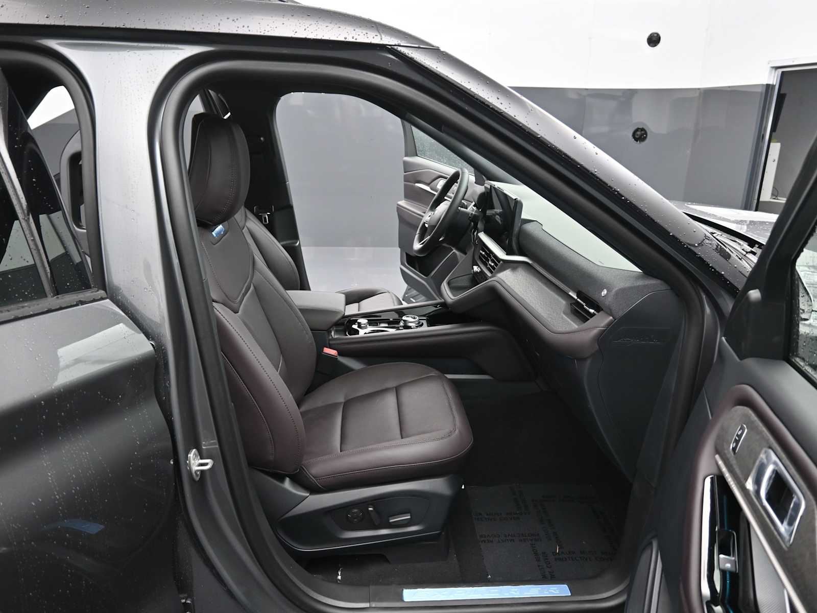 New 2026 Ford Explorer - photo 14