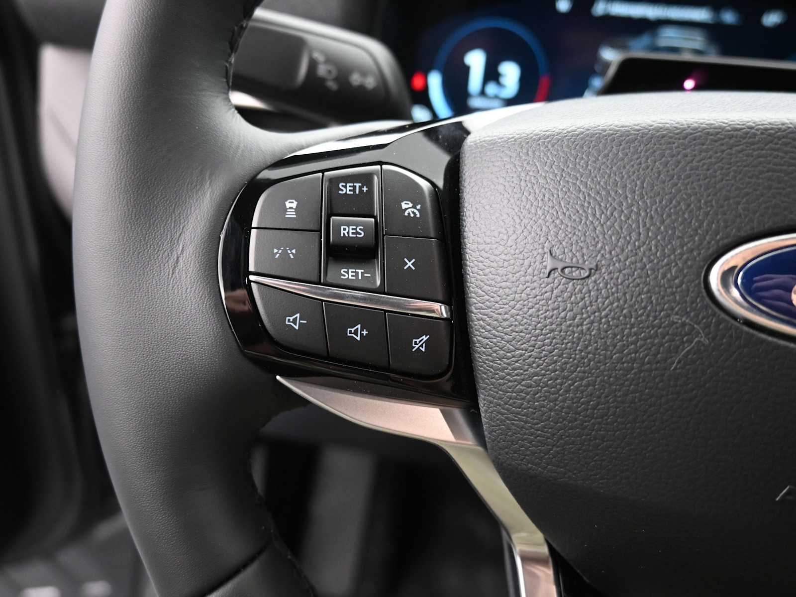 New 2026 Ford Explorer - photo 32