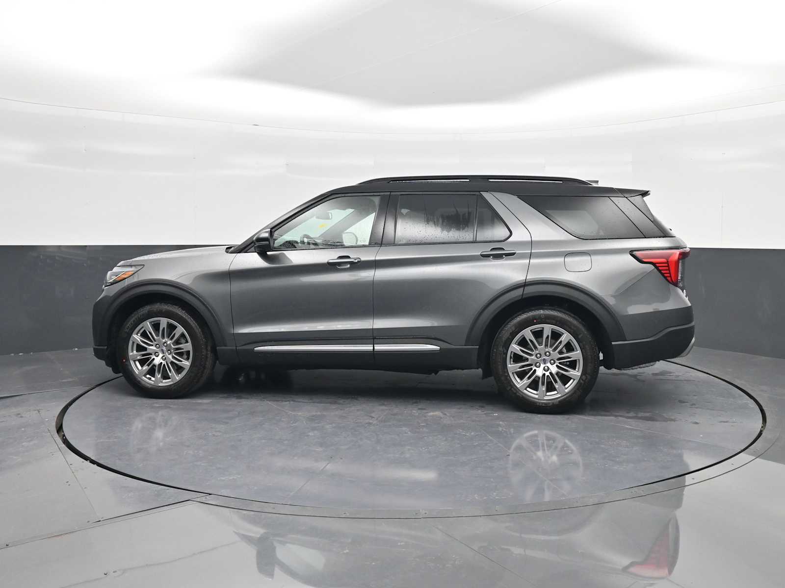 New 2026 Ford Explorer - photo 8