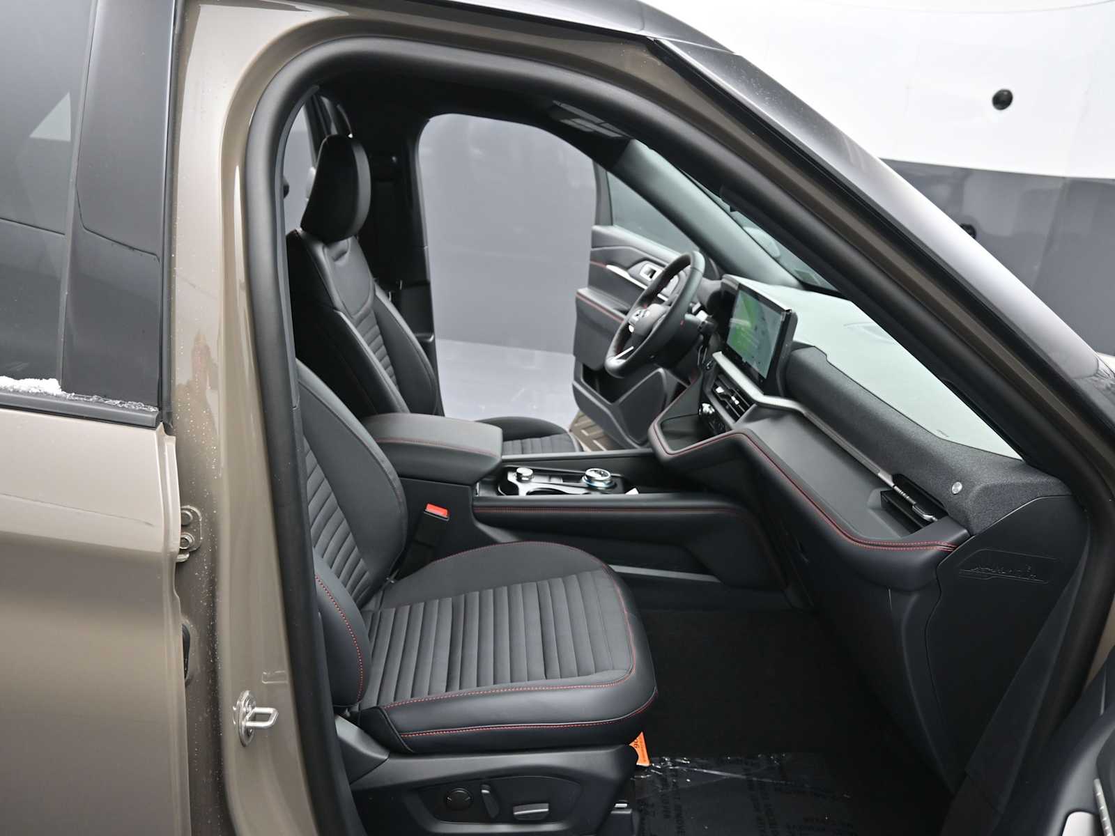 New 2026 Ford Explorer - photo 21