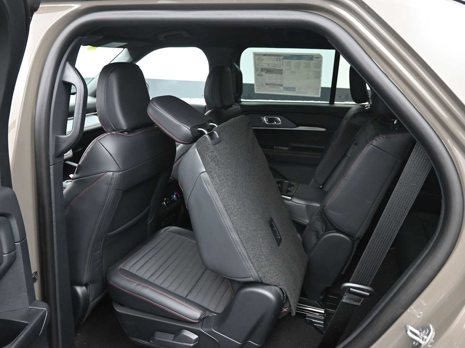 New 2026 Ford Explorer - photo 26