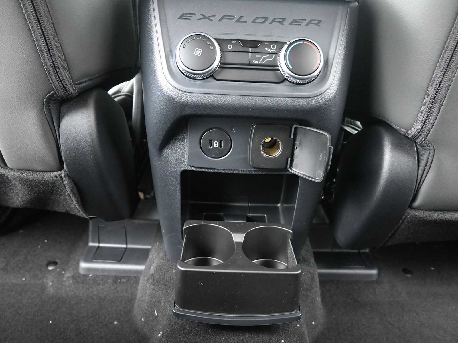 New 2026 Ford Explorer - photo 16