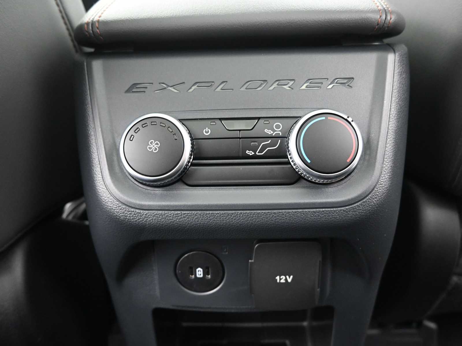 New 2026 Ford Explorer - photo 18