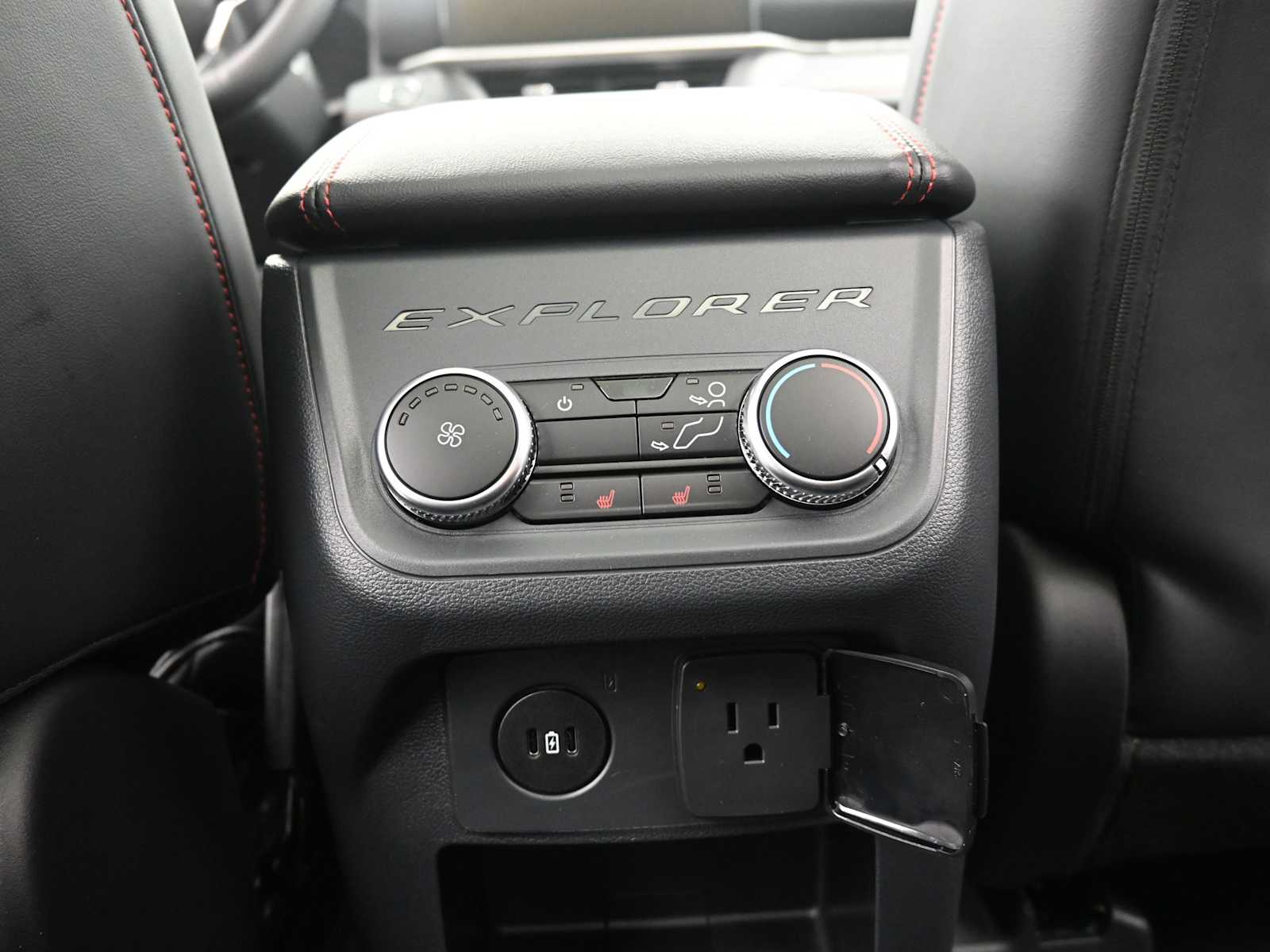 New 2026 Ford Explorer - photo 19