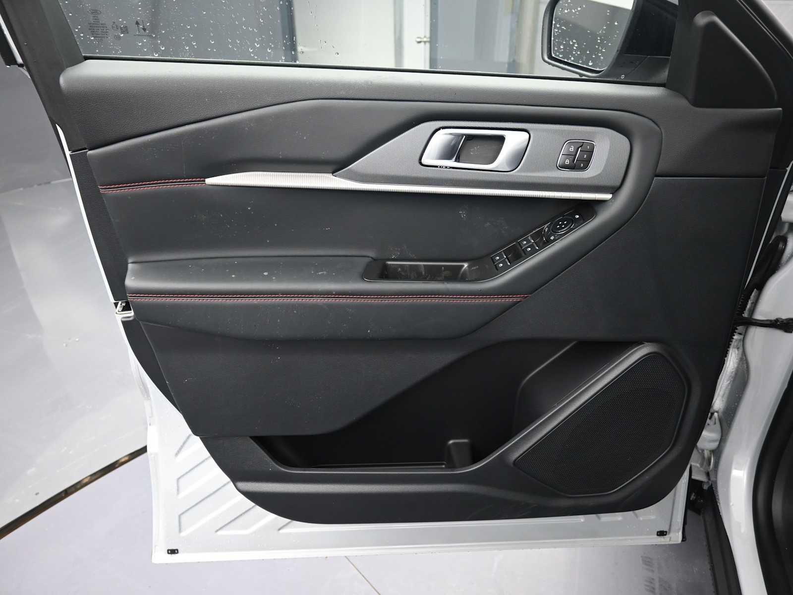 New 2026 Ford Explorer - photo 25