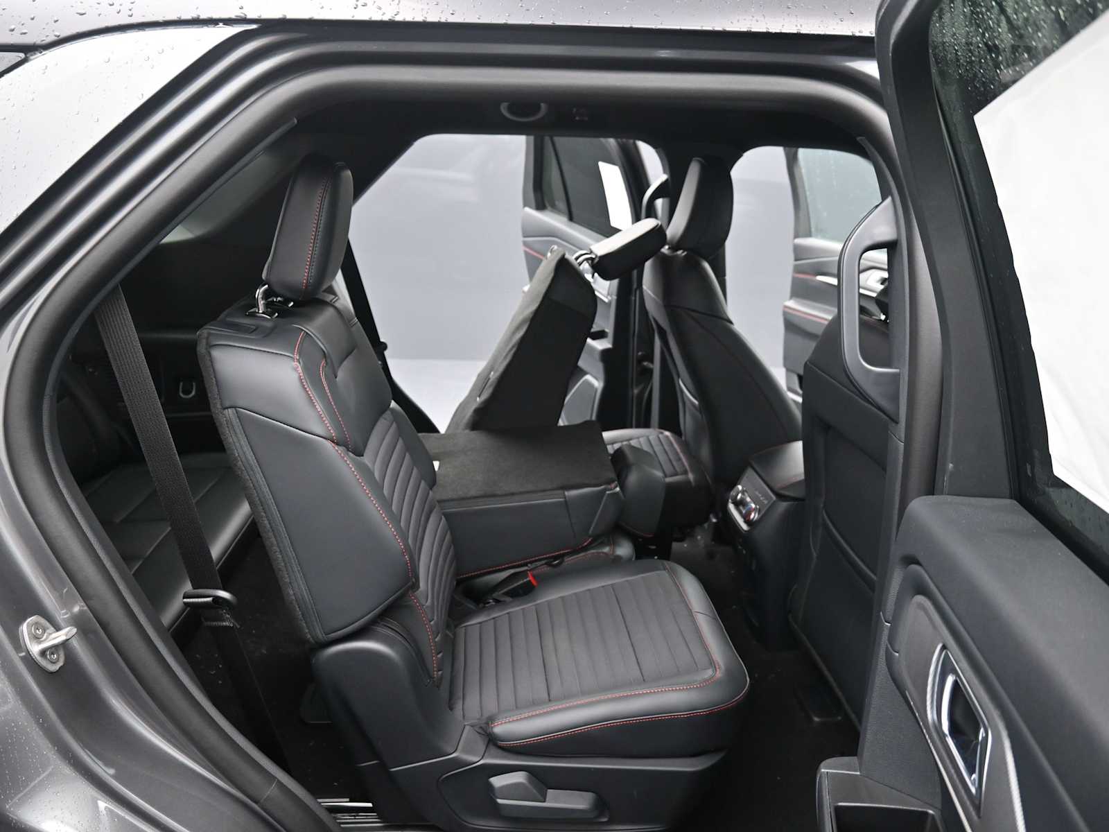 New 2026 Ford Explorer - photo 15