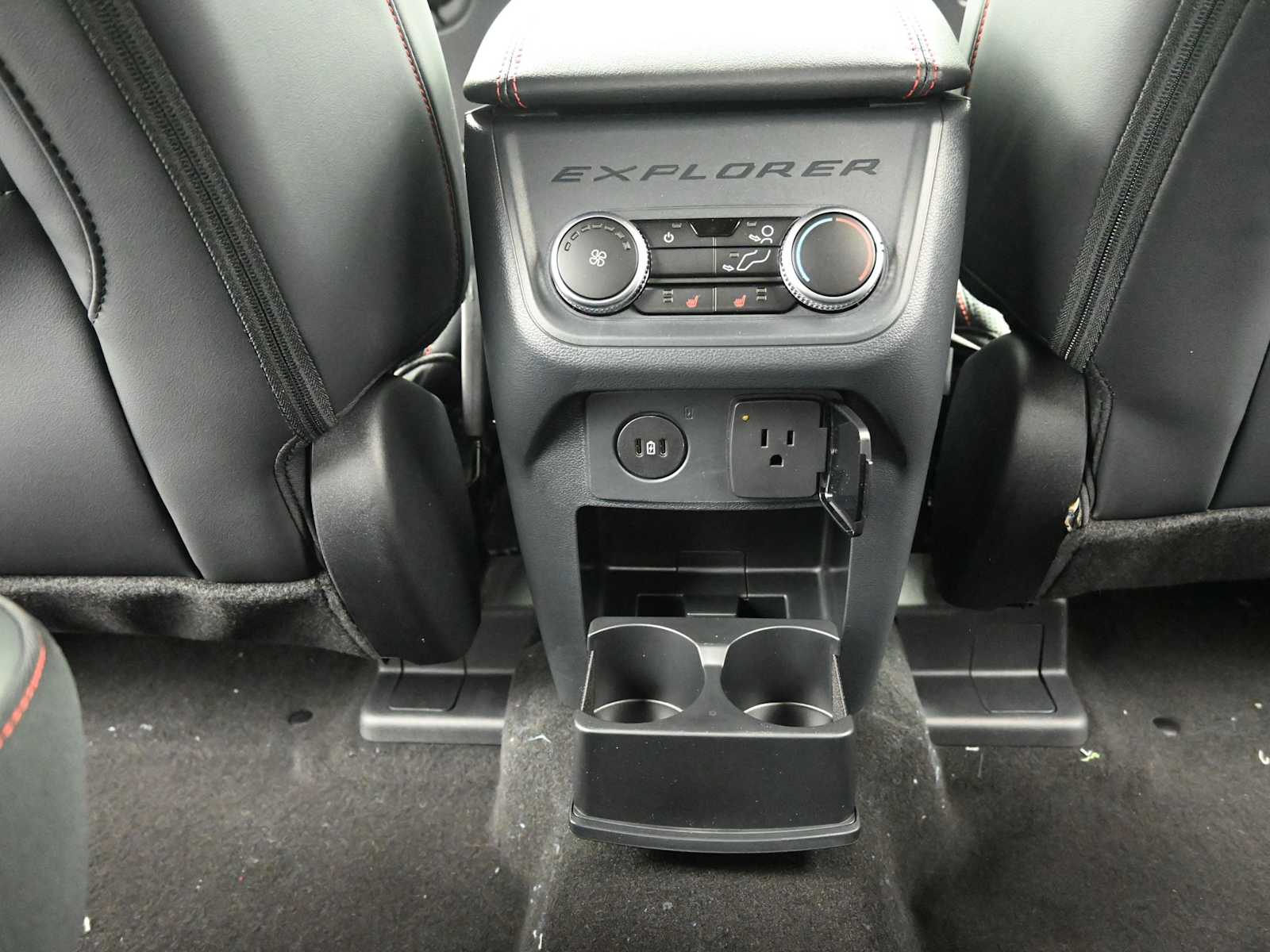 New 2026 Ford Explorer - photo 14