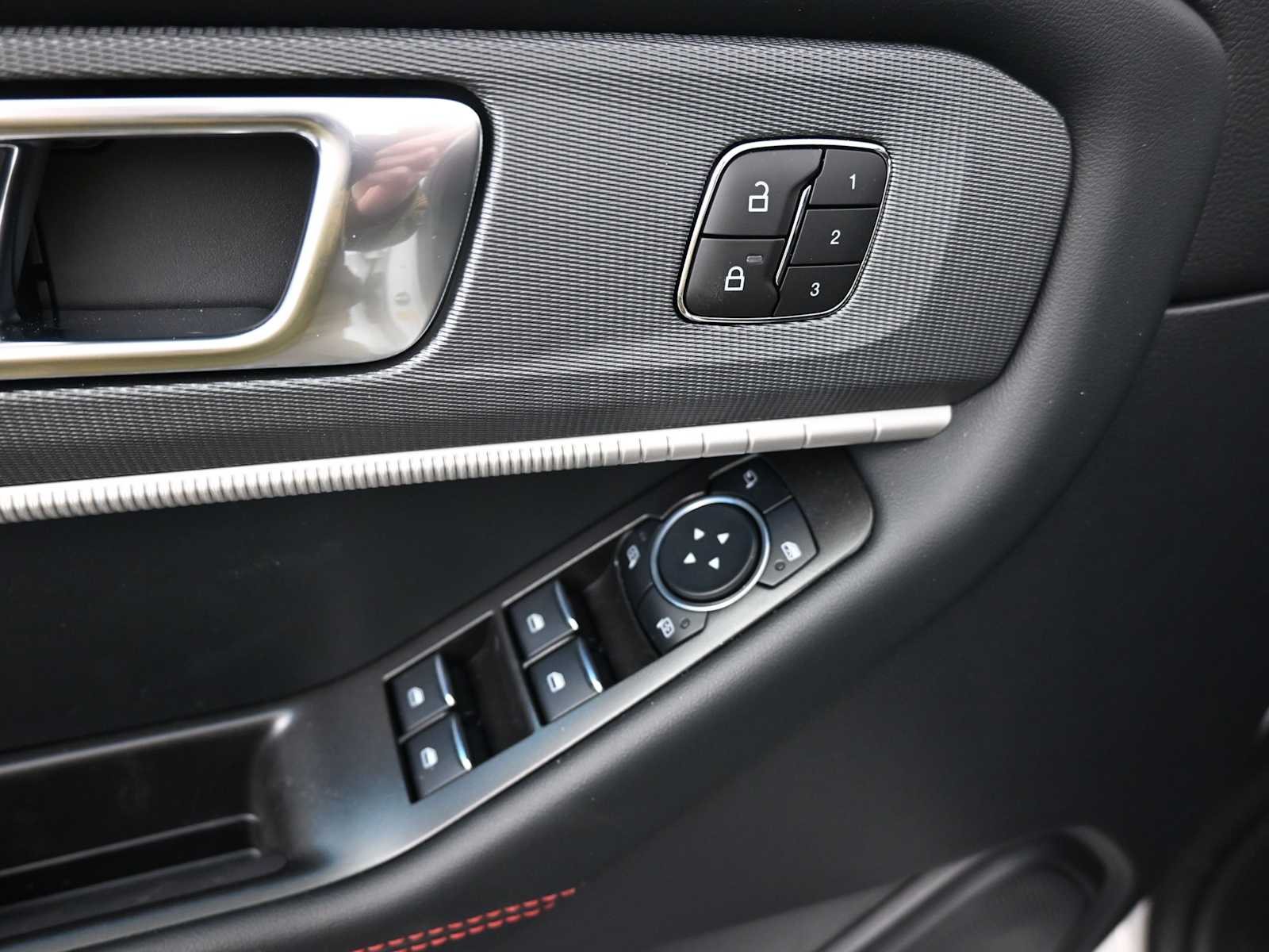 New 2026 Ford Explorer - photo 21