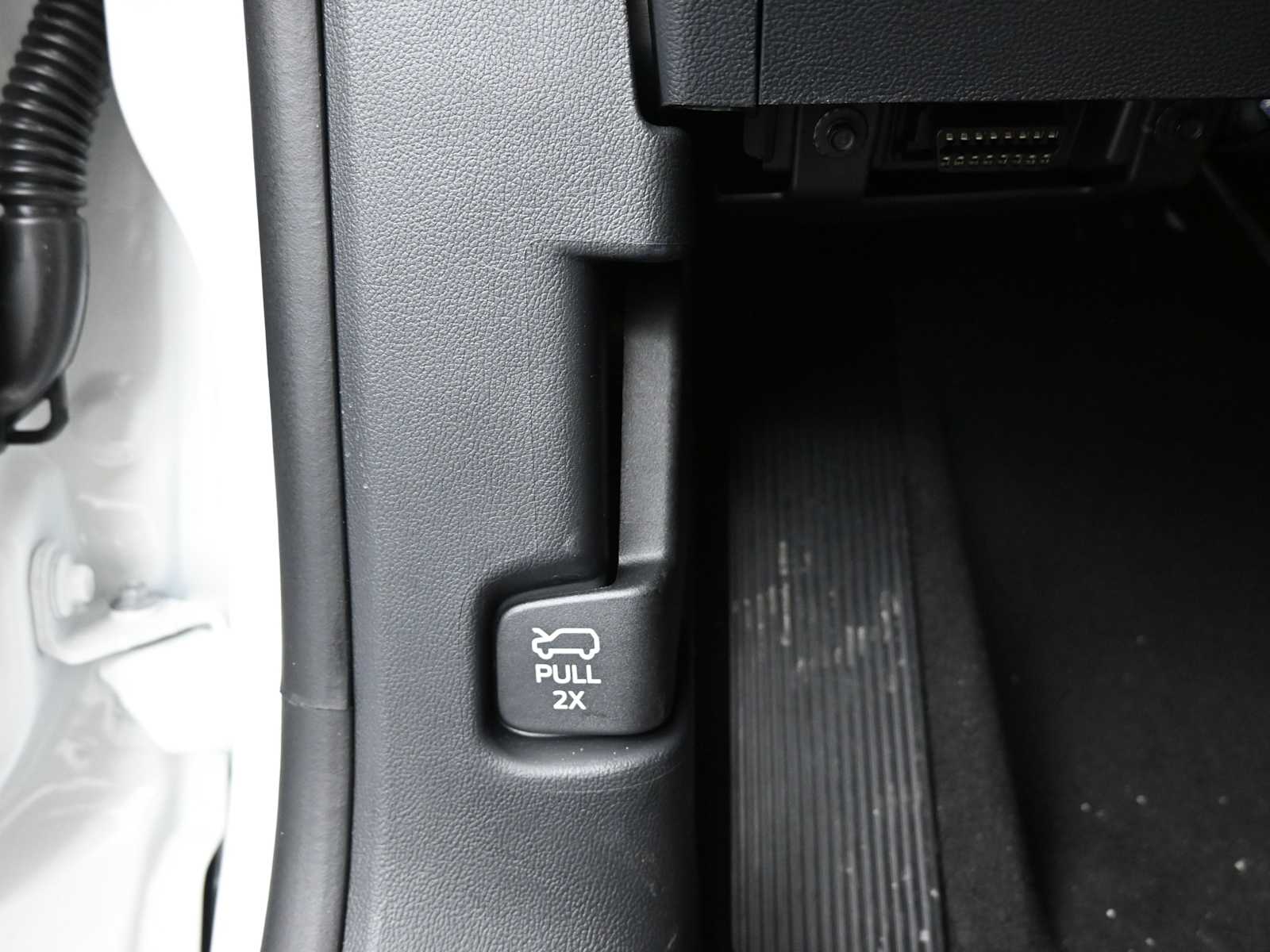 New 2026 Ford Explorer - photo 26