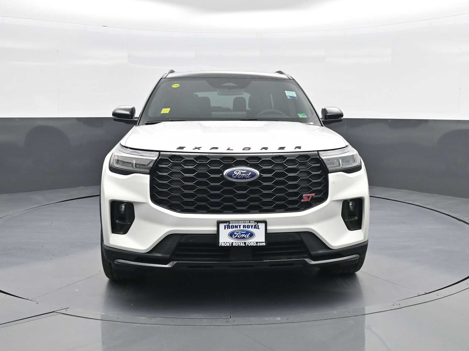 New 2026 Ford Explorer - photo 2