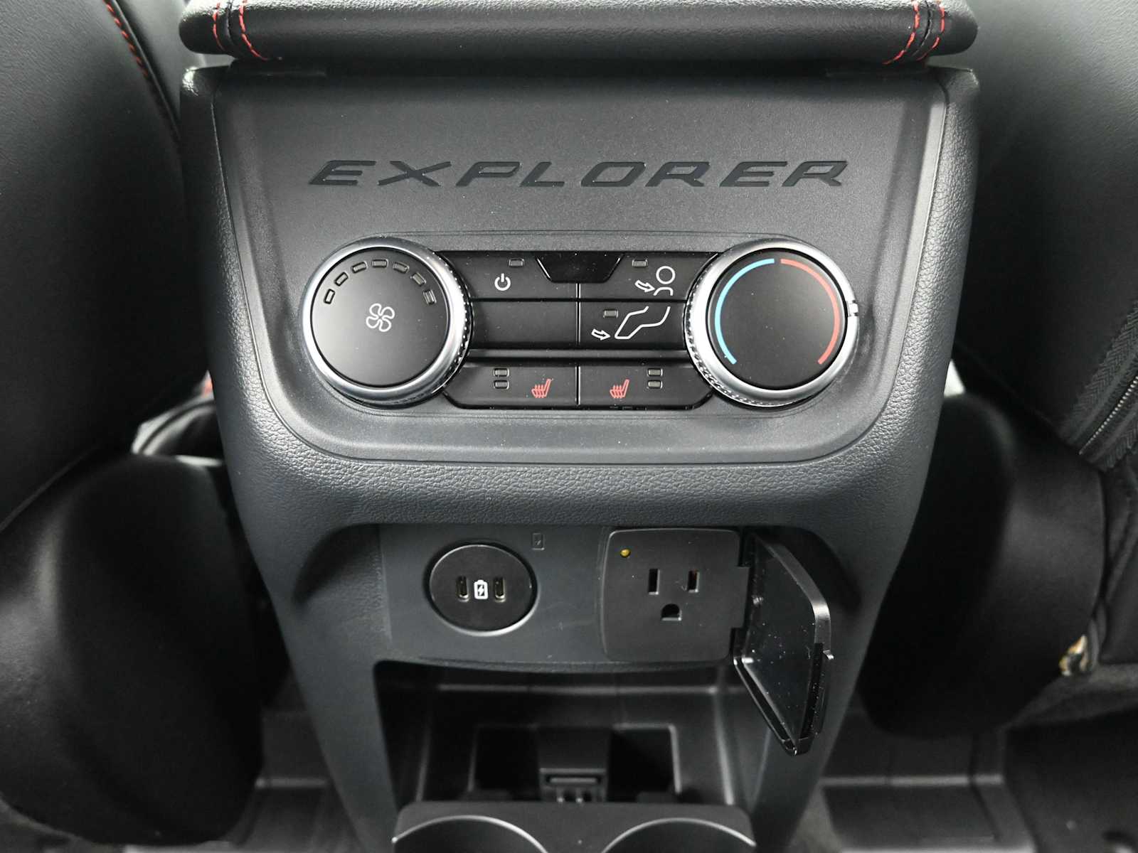 New 2026 Ford Explorer - photo 6