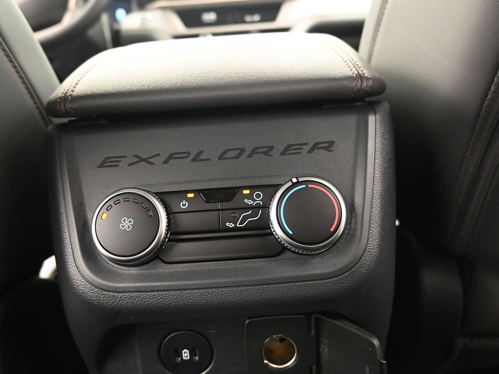 New 2026 Ford Explorer - photo 17