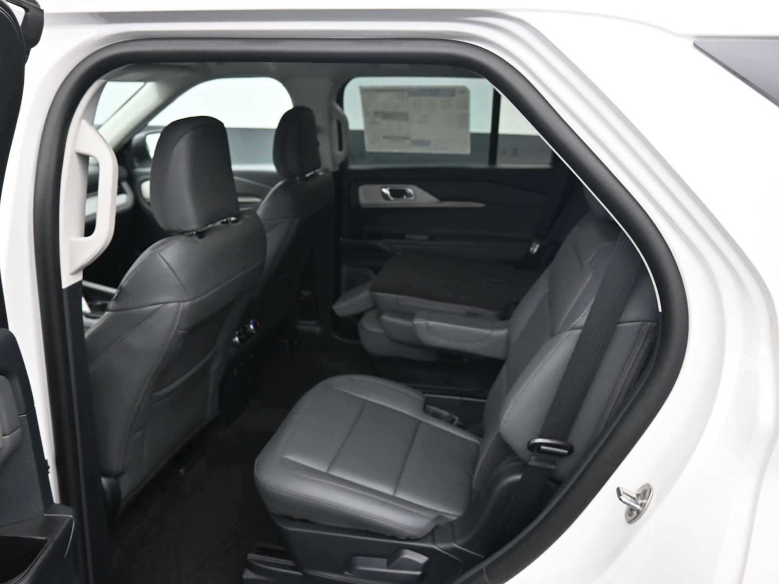 New 2026 Ford Explorer - photo 24