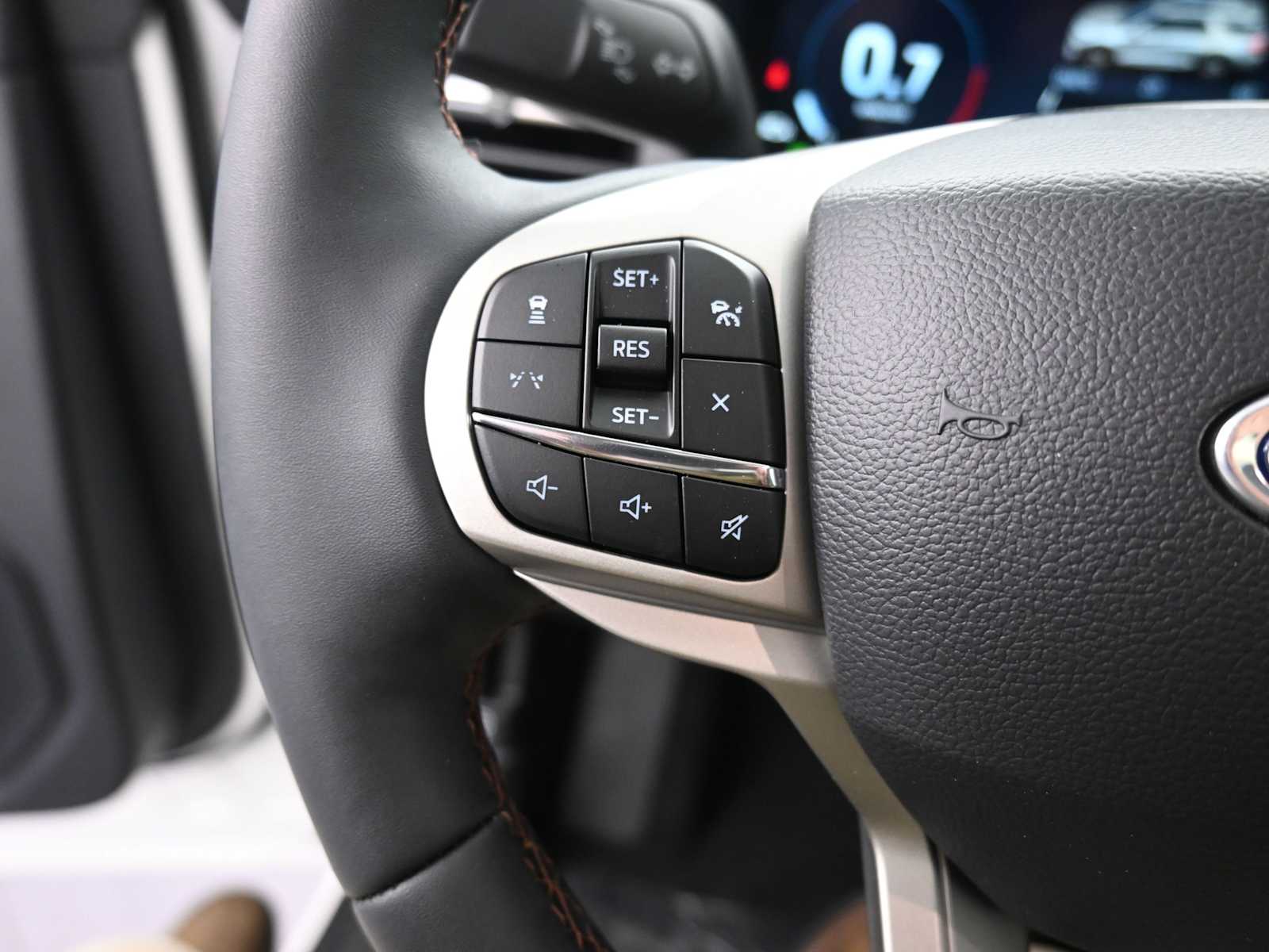 New 2026 Ford Explorer - photo 32